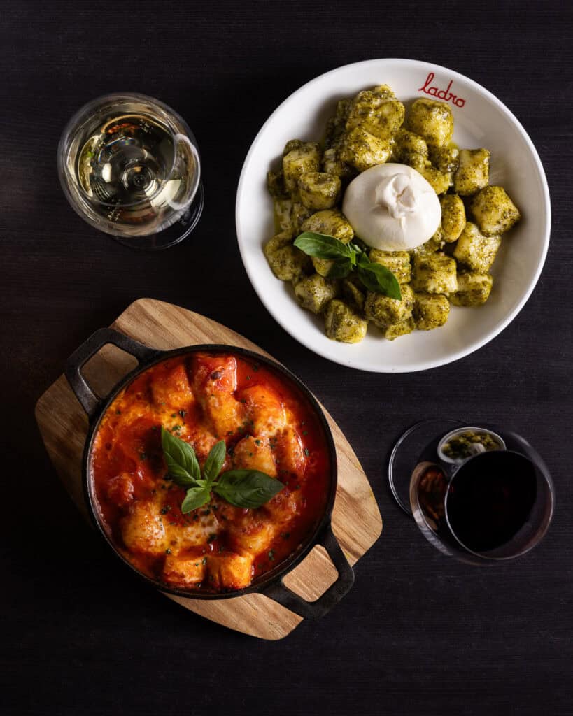 Italian gnocchi dishes with red and white wine.